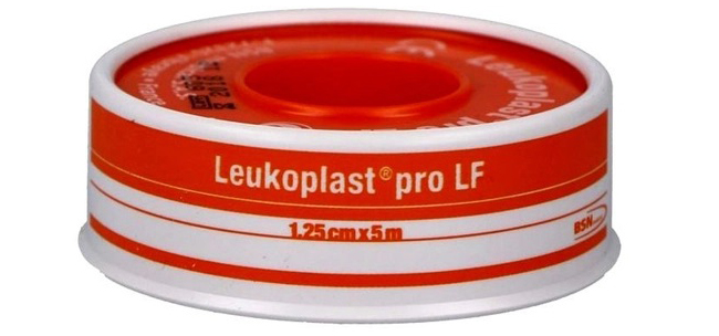 CEROTTO CHIRURGICO MEDICATO IN ROCCHETTO LEUKOPLAST PRO LF CON OSSIDO DI ZINCO 1,25X500 CM - Farmaunclick.it