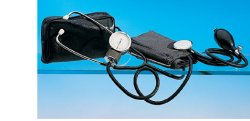 SFIGMOMANOMETRO ANEROIDE AD ALTA PRECISIONE CON FONENDOSCOPIO  BRACCIALE CON CHIUSURA IN VELCRO  CUSCINETTO IN GOMMA  SOFFIERIA COMPLETA DI VALVOLA - Farmaunclick.it