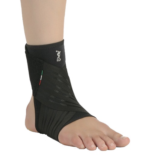 CAVIGLIERA 8LIGHT CON BENDAGGIO S - Farmaunclick.it